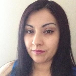 Meet your Posher, Lorena